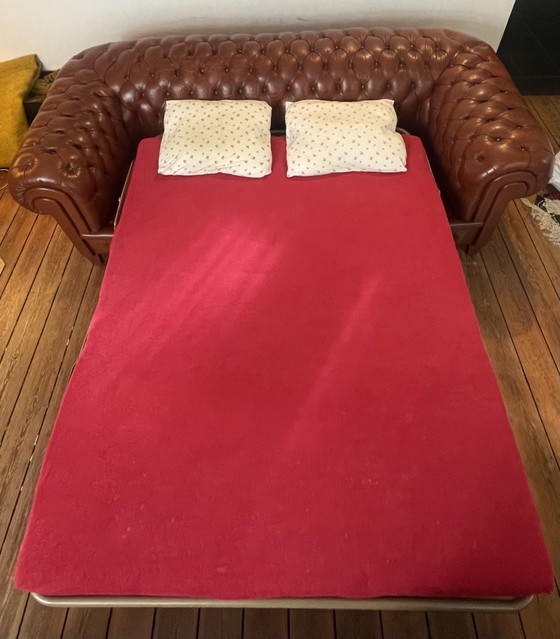 Prachtige vintage roestkleurige Chesterfield, 3-5 zitsbanken, Leer, Bruin (foto 7 van 9)