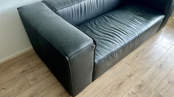 Image 1 of Canapé en cuir noir, 2,5 places