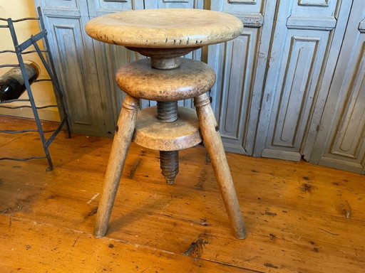 Hermoso taburete giratorio taburete francés antiguo