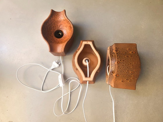 Image 1 of 1 van 3 Cari Zalloni keramieken vintage wandlamp; west germany fat lava stijl, keramische retro wandlamp