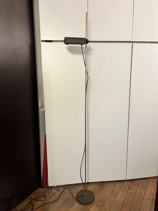 626/L brown floor lamp, designed by Joe Colombo, Oluce edition, vintage, 1960s-70s, original