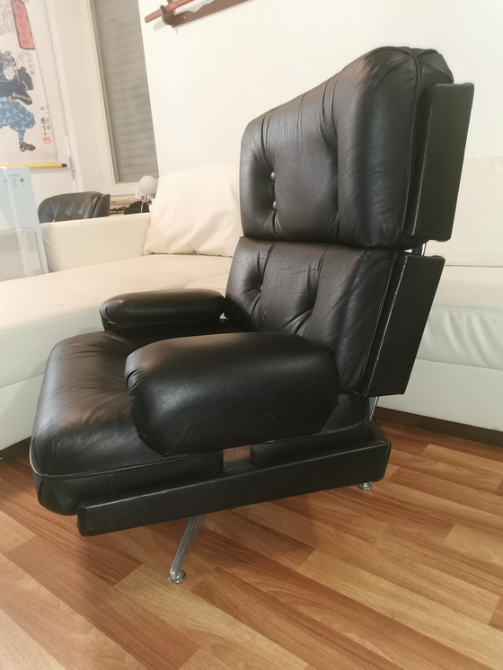 Image 1 of Loungestoel Kohinoor Howard Keith