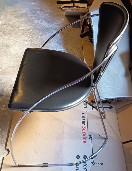 Image 1 of 4 Arrben designstoelen uit Italië in chroom en echt leer | Vintage jaren 80