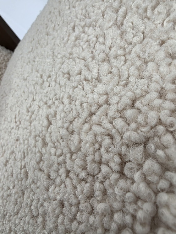 Image 1 of Twee vintage Fauteuils teddy gestoffeerd 