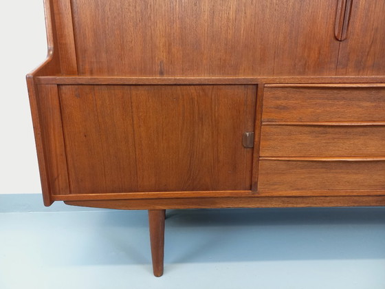 Image 1 of Vintage Scandinavian mid-height sideboard Ib Kofod-Larsen for Faarup Møbelfabrik in teak from the 60s