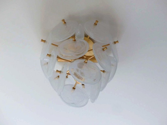 Image 1 of Plafonnier " Loire " Medium doré & verre strié blanc by VISUAL COMFORT design Aerin Lauder