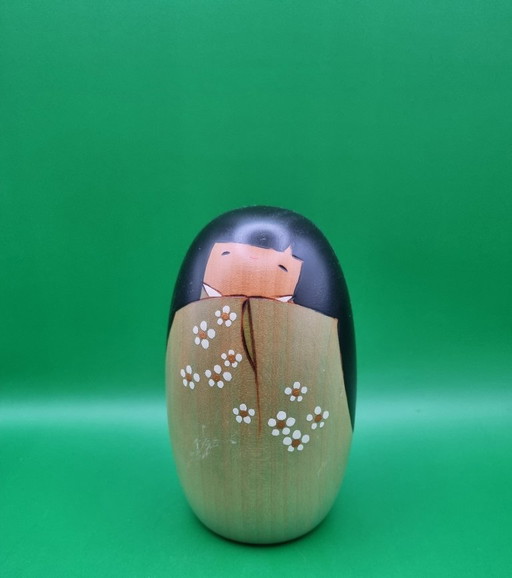 Bella Haru No Kagayaki Kokeshi di Usaburo