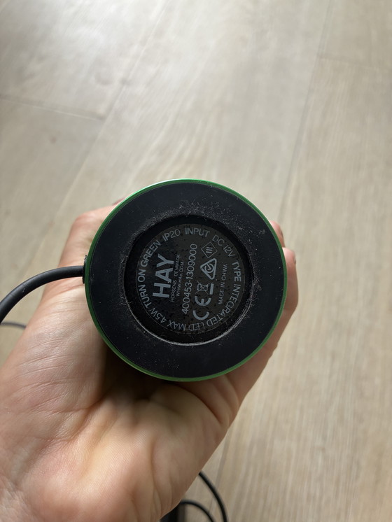 Image 1 of Heu schaltet Tafellampe ein