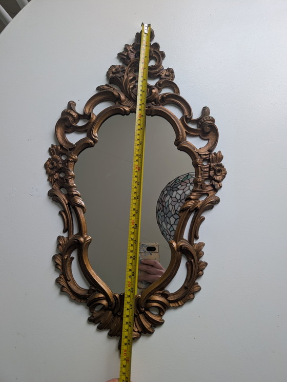 Image 1 of Bellissimo specchio antico con intagli in legno dipinti 62/33