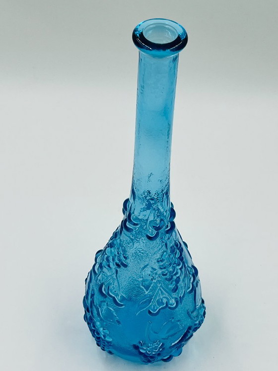 Large vintage blue glass bottle from Empoli – Glass & Decanter (photo 9 of 12)