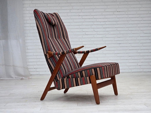 Anni '60, poltrona svedese, tessuto di lana a righe, legno di quercia, legno di teak.