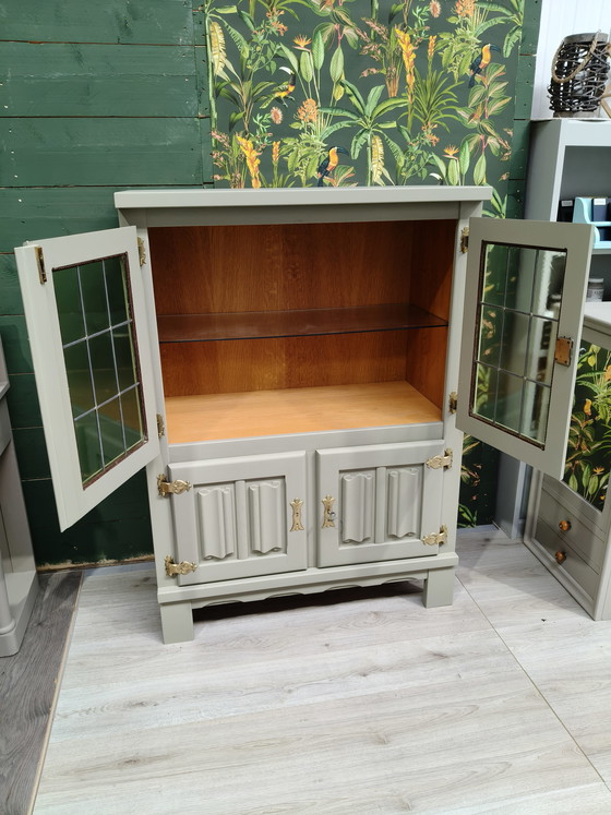 Image 1 of Mobile buffet vintage