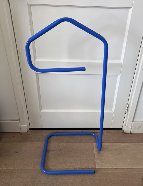 Image 1 of Perchero Niels Gammelgaard Grund azul