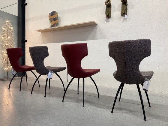 Image 1 of 4 Leolux Callas dining chair Red fabric leather