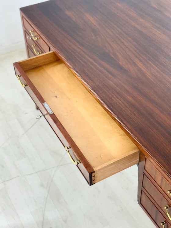 Image 1 of Bellissima scrivania indipendente / scrivania da ufficio in mogano / scrivania da lavoro / scrivania vintage