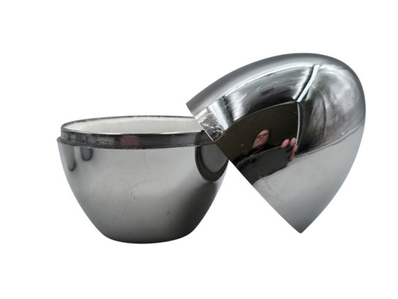 Image 1 of Law of 6 vintage egg cups/warmers