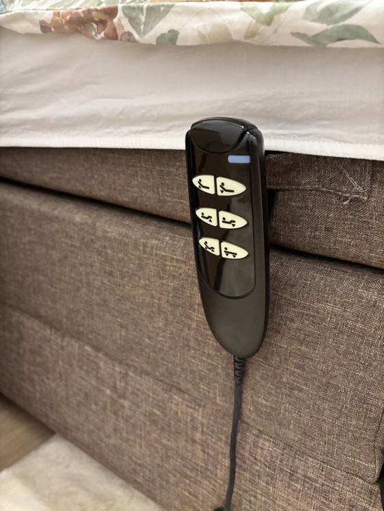 Image 1 of Boxspring