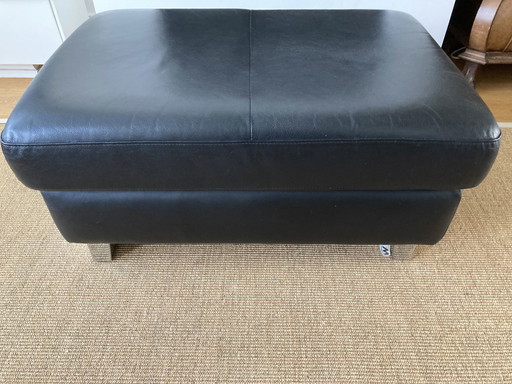 Sgabello Montel in pelle nera
