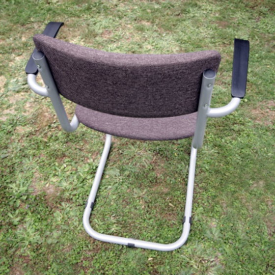 3 slede-/cantileverstoelen – Eetkamerstoelen, Textile (photo 14 of 16)