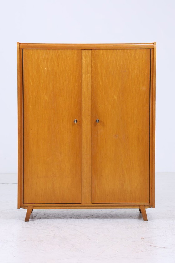 Image 1 of Armoire à linge vintage de Wilhelm Höltkemeyer années 60 | Mid Century Armoire à compartiments en bois Rangement rétro #05-88