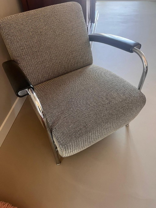  Leolux Armchair Scylla