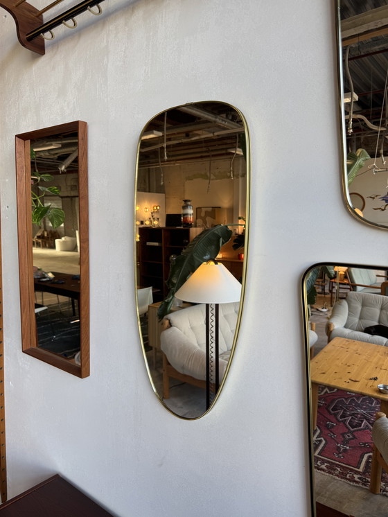 Image 1 of 1970er Jahre Spiegel mit Messingrahmen - Otto Versand Classic