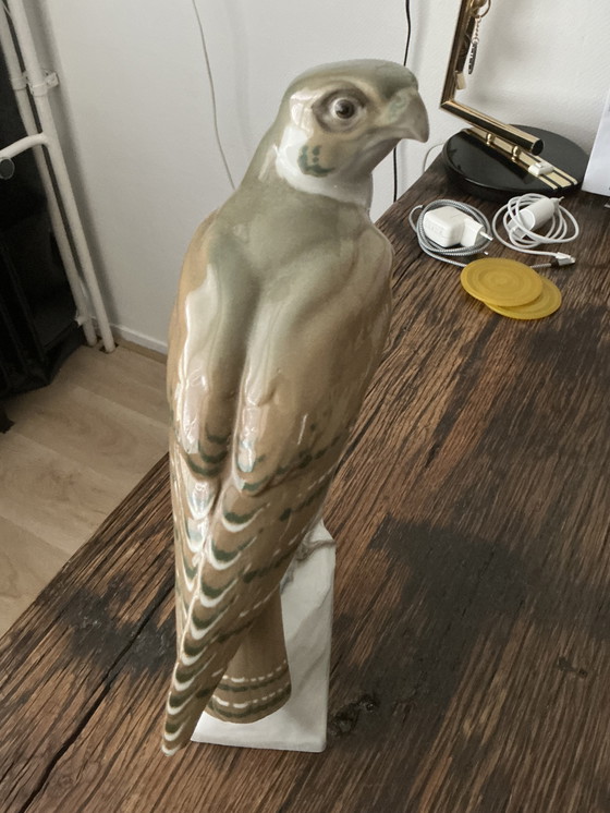 Image 1 of Falcon / sparrowhawk with mark and name Meise <<? Perfect figurine