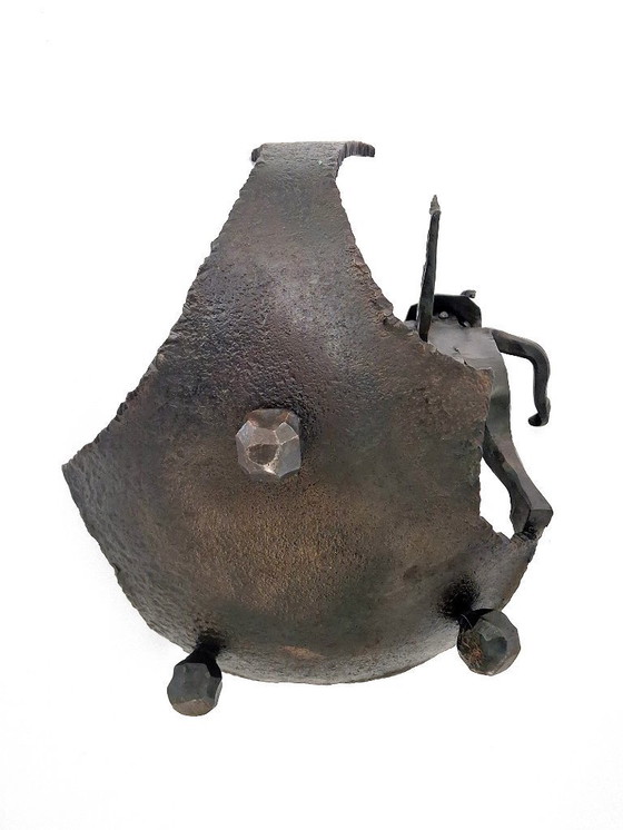 Image 1 of image cast iron bowl with hunter