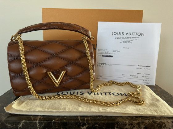 Louis Vuitton GO-14 MM Malletage – Toast – Schoudertassen, Lambskin (photo 9 of 13)