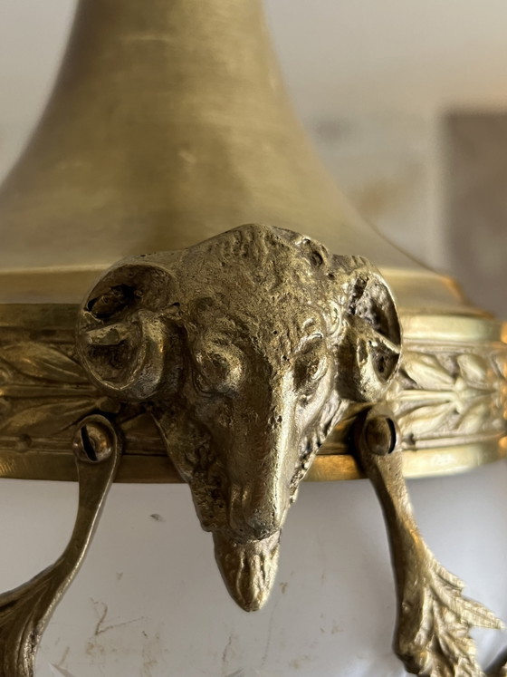 Image 1 of Lanterna da ingresso in stile Luigi XVI in ottone e bronzo con globo in cristallo tagliato