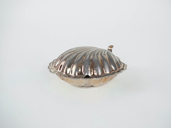 Image 1 of Metal shell-shaped box, Italian design, 1960s, made in Italy