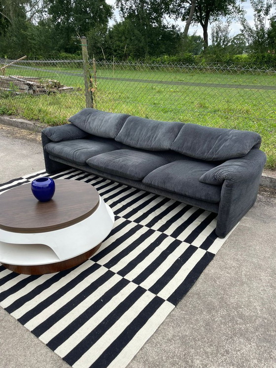 Image 1 of Cassina Maralunga 3 plazas