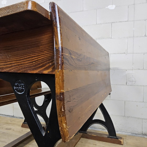 Image 1 of Antico leggio/scrivania (1920) in ghisa De mark Breda (antico banco di scuola)