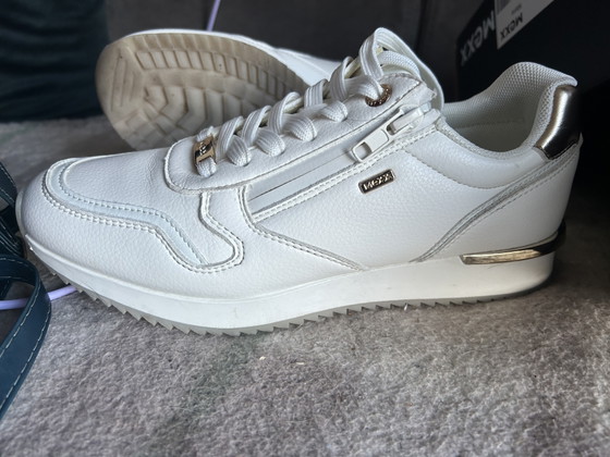 Mexx Sneakers Größe 38 – Geschenke, Plastic (photo 9 of 15)