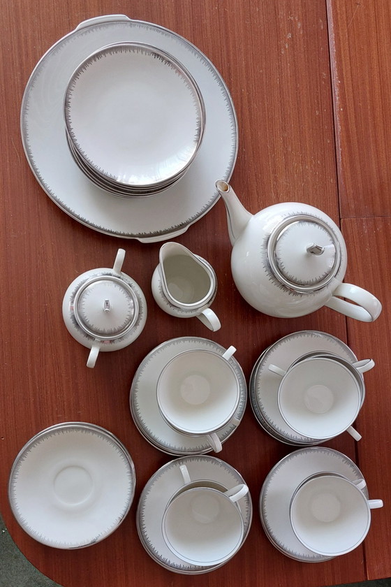Large Complete Vintage Dinnerware Set – Winterling Bavaria (1950s/60s) – Gebrüder Winterling A.G., Crockery (photo 4 of 10)