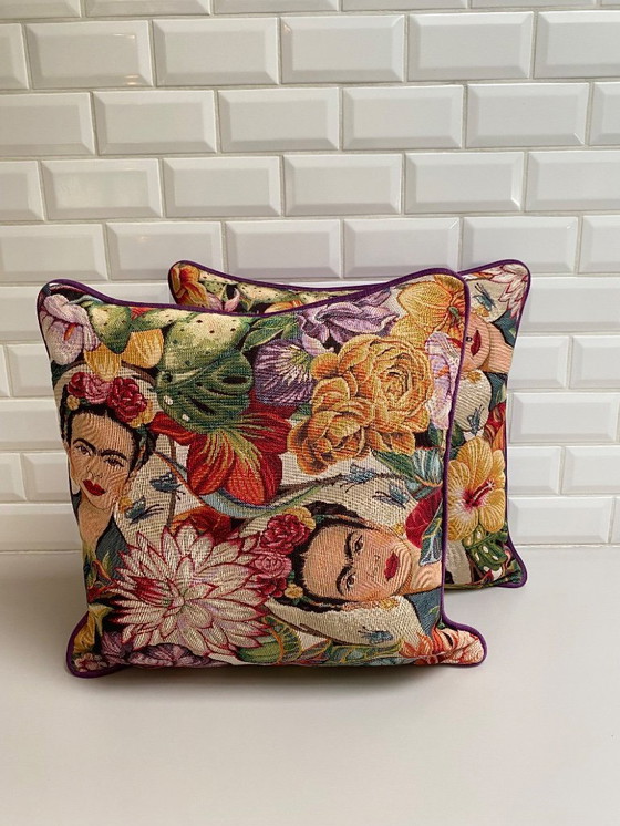 Image 1 of Pouf Frida Kahlo