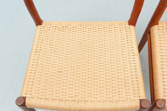 Image 1 of 4x dining chairs model 75 made of teak by Niels Otto Møller for J. L. Møller Møbelfabrik (1950s)