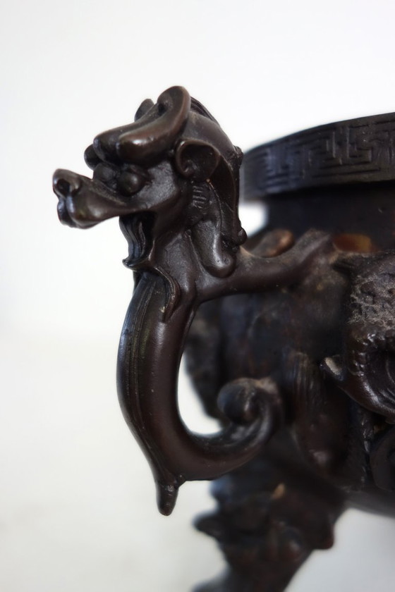 Image 1 of Quemador de perfume/incienso trípode grande con decoración de dragón, China