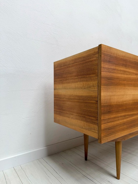 Credenza tedesca Mid-Century in noce, anni '60 – Credenze, Legno (photo 3 of 10)