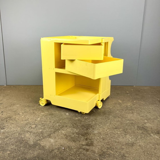 Image 1 of Roll container, organizador, plástico amarillo pastel, años 70