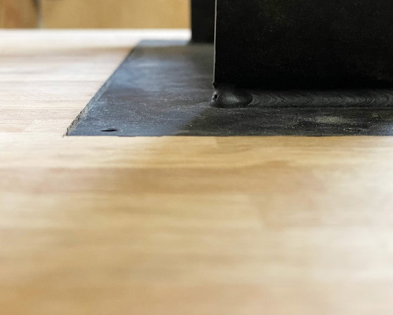 Image 1 of Mesa de Diseño Industrial