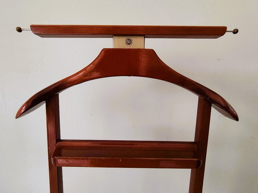 Il cameriere timbra Fratelli Reguitti