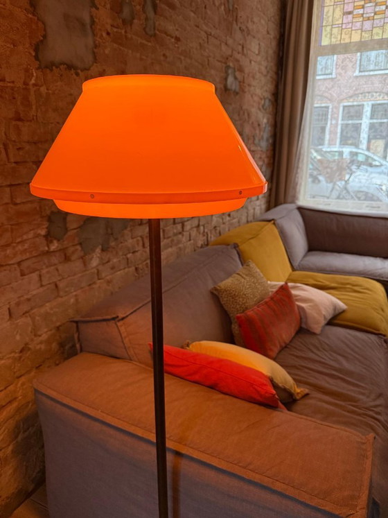Lampadaire Vintage LYFA Denmark Orange Jaune Space Age – ca. 1960/70 – Metal, Plastic (photo 8 of 9)