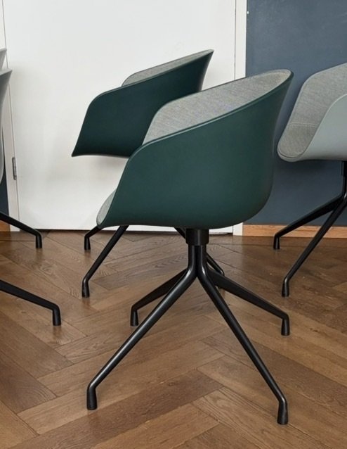 2x Sedie ‘About a chair’ Hay – Sedie da pranzo, Plastica, Lana (photo 2 of 6)