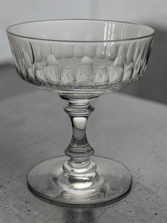 7 Kristall-Champagnercoupes aus den 1950er Jahren – Gläser & Karaffe, Crystal, Glass, Art Deco (photo 3 of 11)