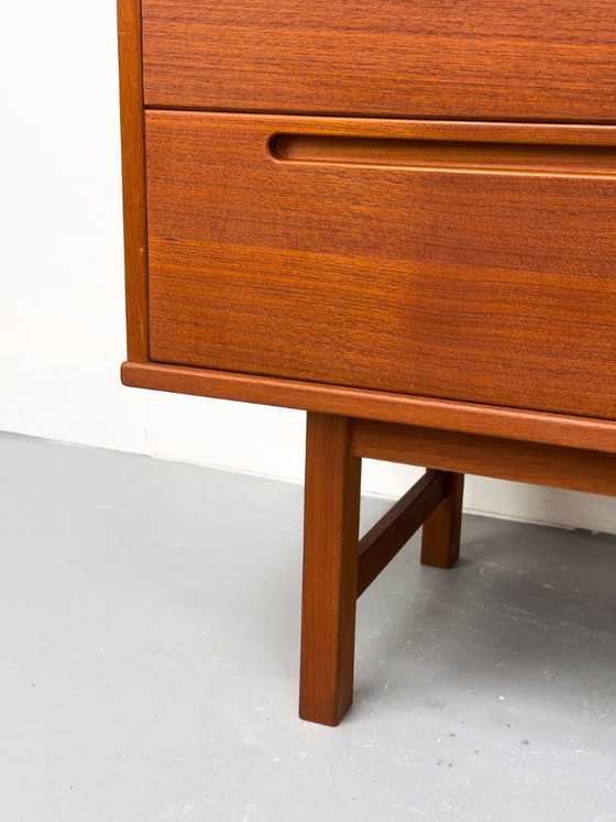 Large Teak Chest of Drawers from Tørring / HJN Møbelfabrik, 1960s – Sideboard, Wood (photo 7 of 25)