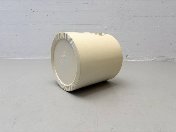 Image 1 of Table d'appoint de style Space Age par Emma Gismondi Schweinberger pour Artemide, années 1970