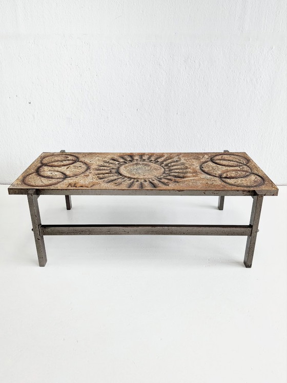 Image 1 of Tavolino da caffè in pietra lavica di François Chaty per Vallauris, anni '60