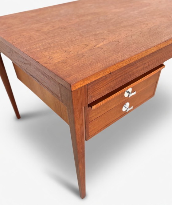 Image 1 of Diplomatenbureau van Finn Juhl voor France & Søn / France & Daverkos