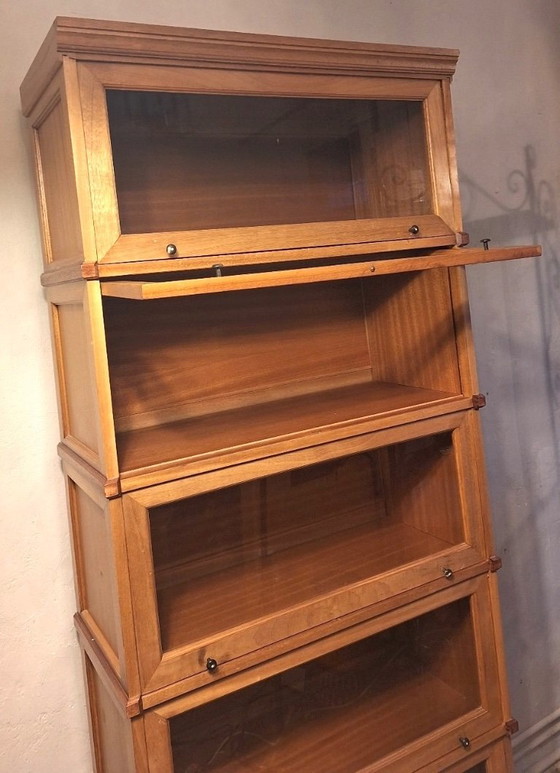 Image 1 of Globe-Wernicke Stapelbarer „Anwaltsbücherschrank“, USA 1920